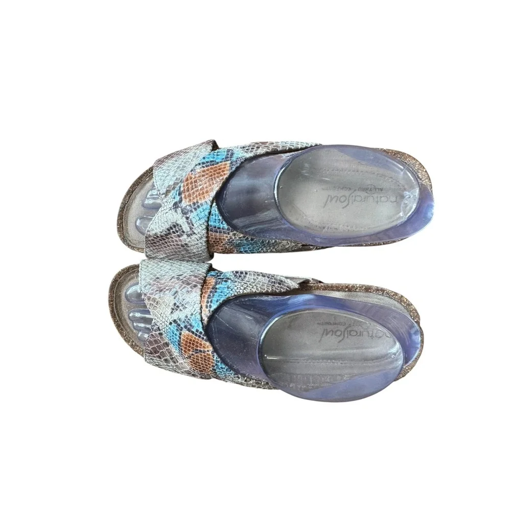 Natural Soul Wedge Sandals Women 7.5 Multi Color Excellent Snakeskin Kyra Slide